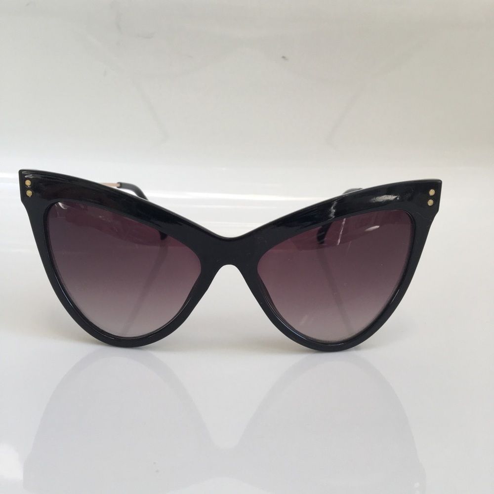 Bershka glasses